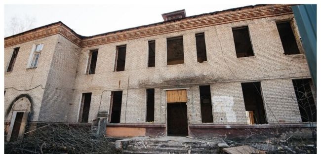 Глава Пушкинского округа оценил ход работ в здании старого..
