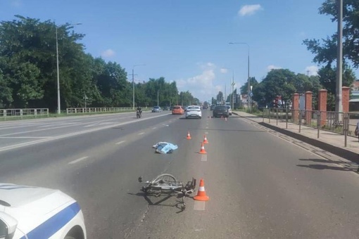 Полиция рассказала подробности о смертельном ДТП на Ростовском шоссе

Пока известна только версия водителя..