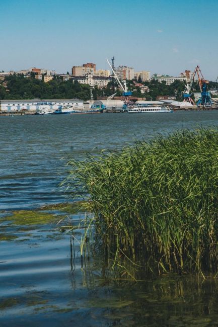 Летние будни Ростова на Левом берегу Дона..