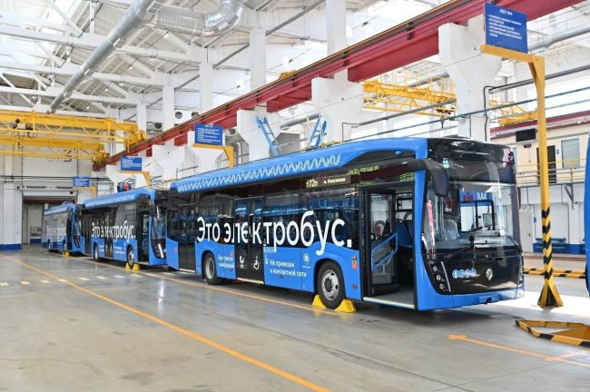 🚌 До конца года столица получит около 400 электробусов — Сергей Собянин 
 
На маршруты вышли уже более 100..