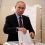 «Путин будет переизбран в следующем году с более чем 90% голосов», – заявил Песков 

Он уверен в том, что..