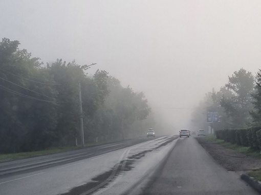 Сайлент Хилл по-Омски. 

Сегодня утром город погрузился в плотный туман.

Новости без цензуры (18+) в нашем..
