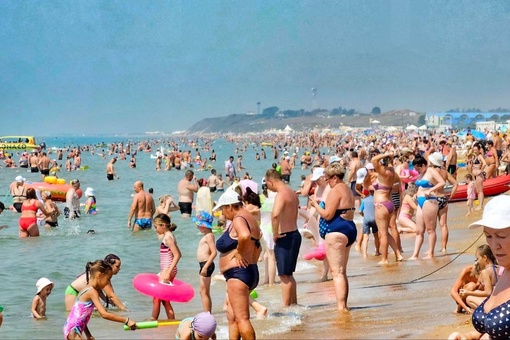 Синоптики предупредили об опасном солнце на Черноморском побережье

☀️В ближайшие дни на курортах..