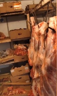 ⚡На рынках после обнаружения мяса с сибирской язвой выявили 52 нарушения 
 
Сотрудники Россельхознадзора..