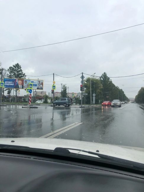 Сегодня на Березовой водитель на Ниссане протаранил столб🤷‍♂️

Новости без цензуры (18+) в нашем..