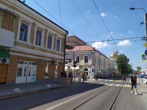 В Ростове-на-Дону блошиный рынок с улицы Станиславского на законных основаниях переехал на улицу..