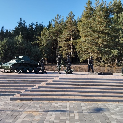 В Нововоронеже появился сквер 141-й стрелковой дивизии с установленным там памятником..