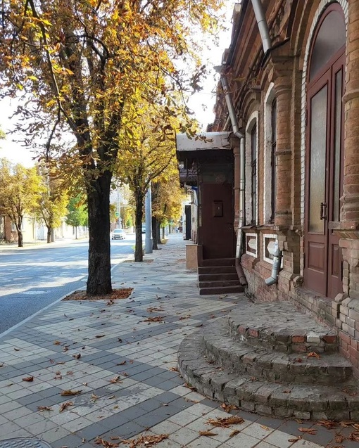 Город рыжего цвета🍁 
Автор фото:..