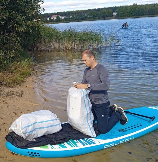 Под водой, на воде и на суше собрали мусор на озере Силикатное

17 сентября инициативная группа «Довольный..