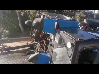На улице Лысогорской прилег трактор, водитель пострадал и был доставлен в больницу
..