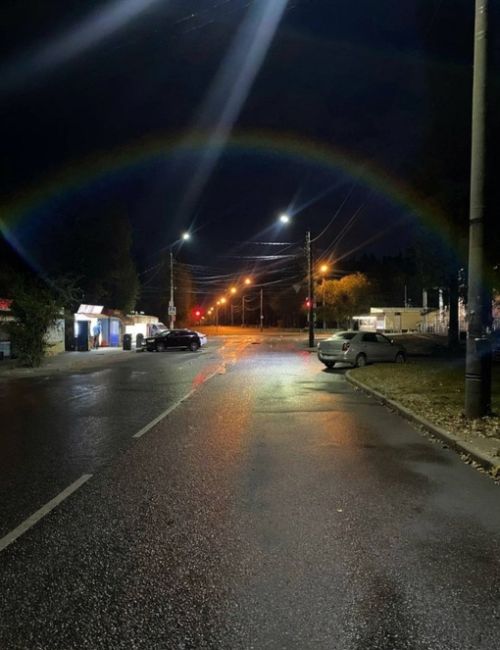 Воронежец сегодня ночью увидел лунную радугу в районе парка Танаис..