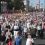 Крестный ход в Петербурге.
 
Сотни верующих прошли по Невскому проспекту в сторону площади Александра..