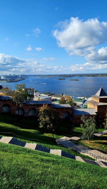 Солнечная прогулка по Нижнему 💟

фото: Светлана..