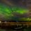 Полярное сияние из-за магнитных бурь продолжает украшать ночное небо над Петербургом и Ленобластью по..