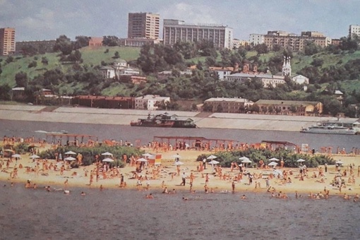 Городской пляж «Гребнёвские пески», 70-е..