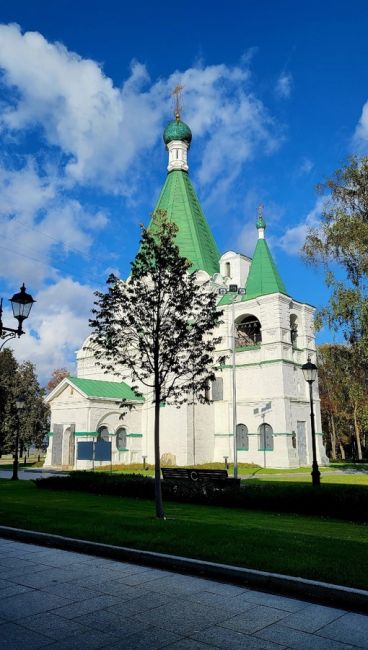 Солнечная прогулка по Нижнему 💟

фото: Светлана..