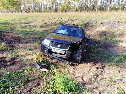 Омич на Ладе спровоцировал аварию с шестью пострадавшими

Сегодня в 12 часов 20 минут в дежурную часть ОМВД..