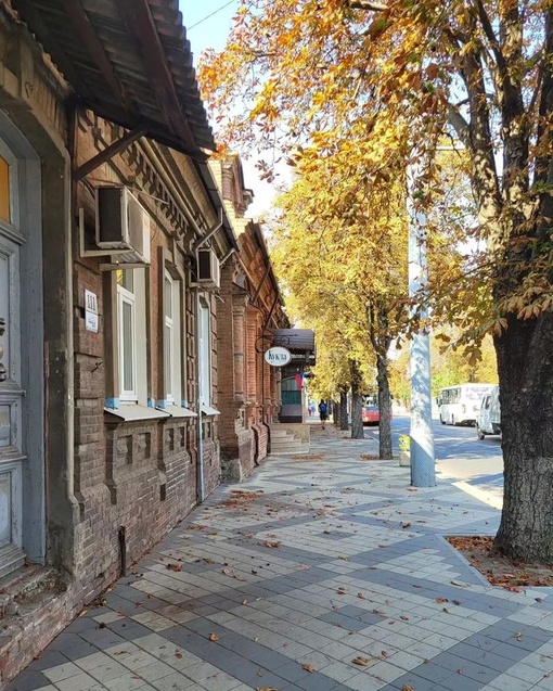 Город рыжего цвета🍁 
Автор фото:..