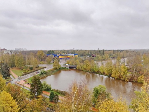 Осеннее Сормово с крыш💙

фото: Андрей..