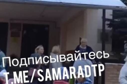 В Самаре эвакуировали учеников школы № 148 

ЧП произошло прямо во время уроков

В Самаре в понедельник, 14..