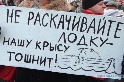 🚀 Ещё несколько кадров работы ПВО от ростовчан. Звук был настолько громким, что у многих машин сработала..