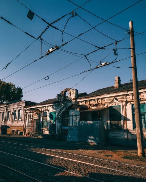 Пять минут осени на Горького ☀️ 

Фото..