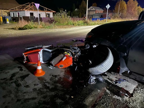 В Новосибирской области 17-летний мотоциклист погиб в ДТП с «Лексусом»

— В 18: 15 водитель автомобиля «Лексус..
