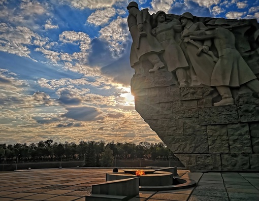 Самбекские высоты. Мемориал Славы в Неклиновском..