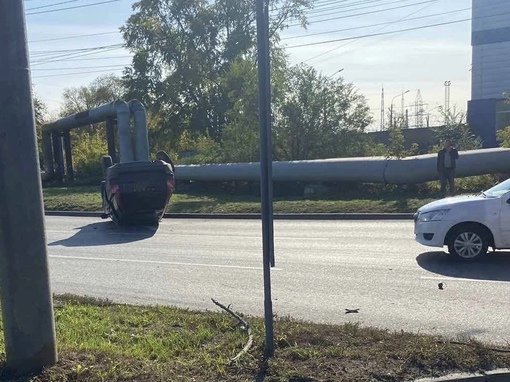 В Челябинске иномарка перевернулась после столкновения с грузовиком

ДТП произошло сегодня рядом с кольцом..