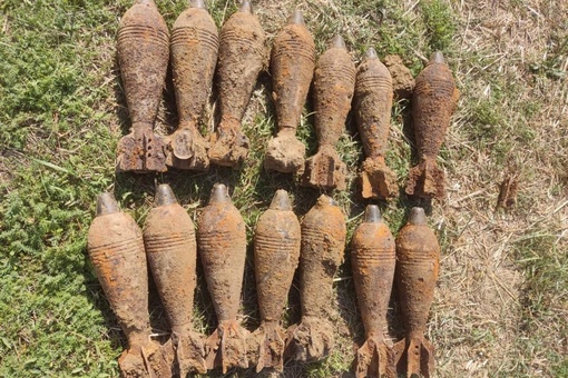 В Краснодарском крае тракторист копал траншею и нашел 38  мин

Это произошло в Темрюкском..