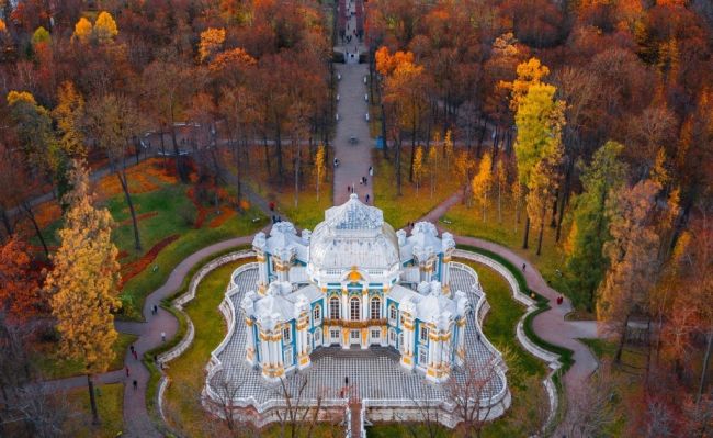 Санкт-Петербург — одно из самых популярных туристических направлений в России, и это неудивительно, ведь..