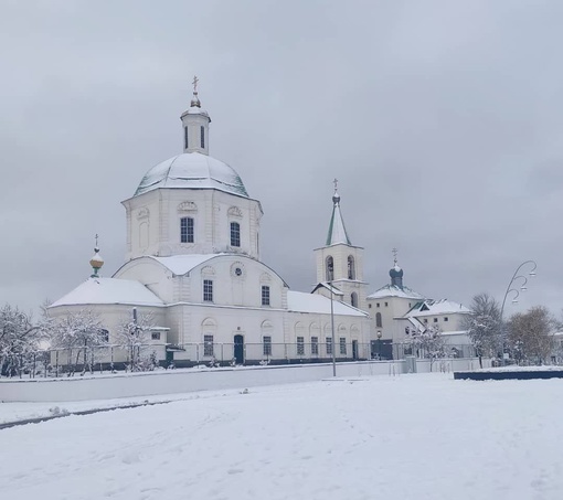 Последствия снегопада в Шолоховском районе Ростовской области, который прошел накануне вечером на севере..