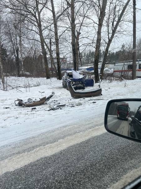 🗣️2 женщины погибли в аварии на Автозаводском шоссе в Дзержинске.

Там столкнулись грузовик и четыре..