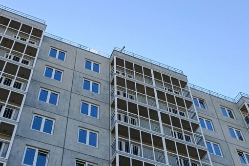 Нижний стал лидером в России по уровню цен на аренду жилья.

За год стоимость аренды в городе поднялась на 21%. ..