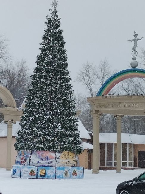 Новогодняя атмосфера в..