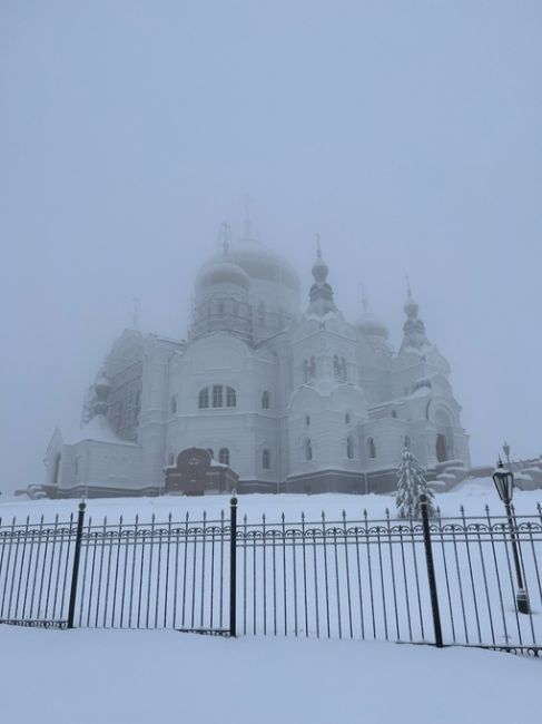 Белогорский монастырь в Прикамье 🥰

Бывали..