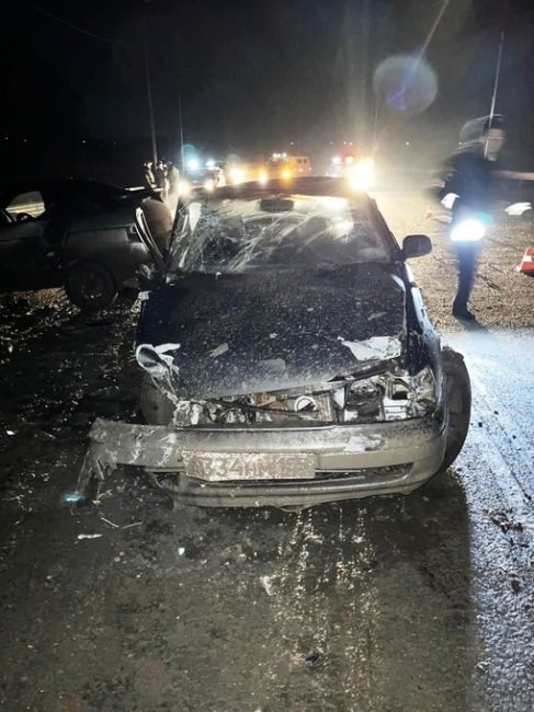 В Омской области пьяный водитель выехал на встречку и протаранил машину с двумя детьми

Вчера в 23.00 часов в..