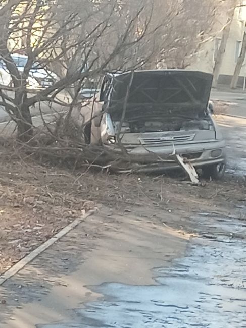 Сейчас на магистральной, обстоятельства..