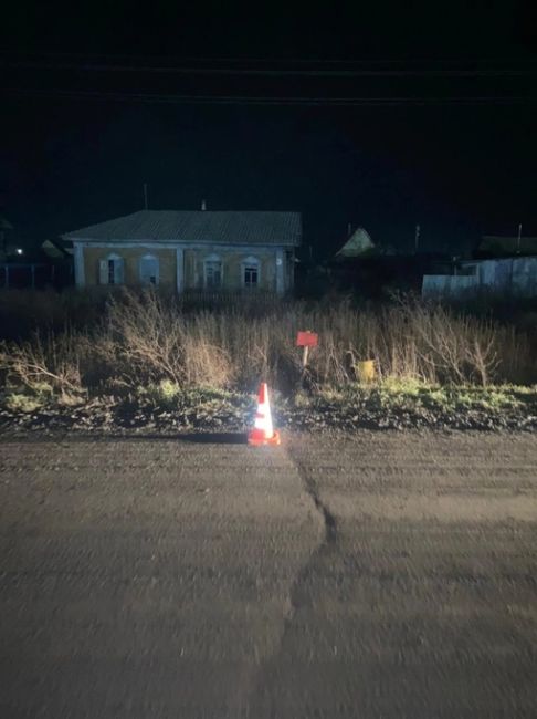 Пьяный лишенный водительских прав житель Омской области сбил ребенка

Вчера около 19:46 в Исилькуле 32-летний..