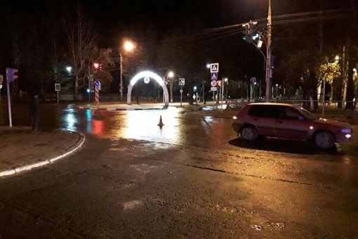 В Самарской области 18-летний водитель на иномарке сбил 15-летнюю девочку 

Пешеход пересекала дорогу на..