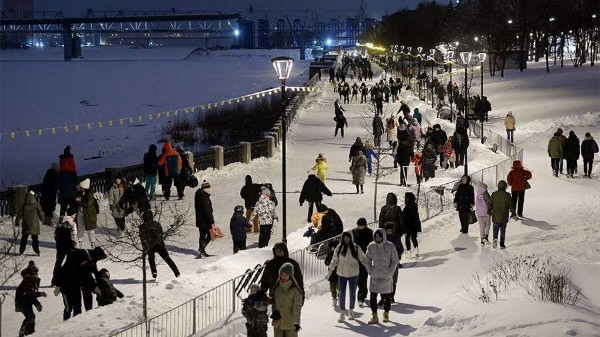 Около пятидесяти катков в Новосибирске будут ждать любителей популярного зимнего развлечения

Совсем скоро..