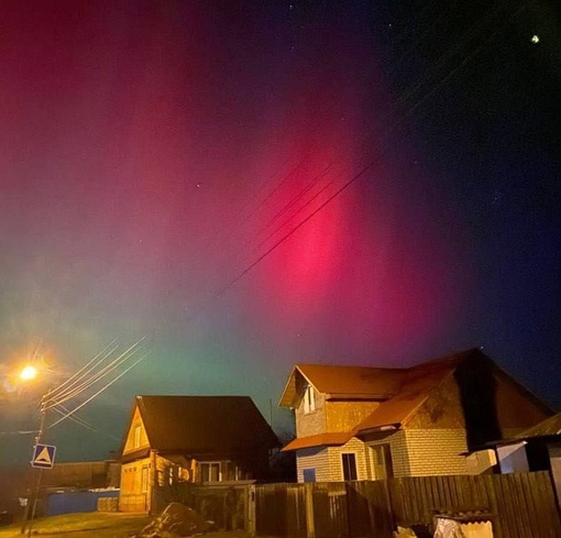 💙Прямо сейчас в небе над Нижегородской областью северное сияние Точно видно в Вадском районе и на севере..