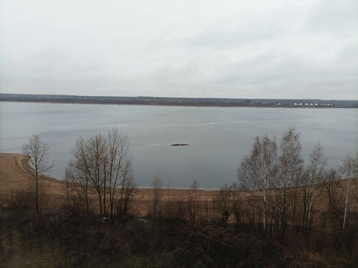 А в Крыму уже начали появляться новые острова из-за обмеления Камы 🙈

Скоро новые районы в Перми..