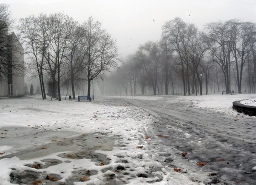 В Екатеринбург придет оттепель

Уже завтра, 6 ноября, температура поднимется до +6 градусов. Продержится такая..