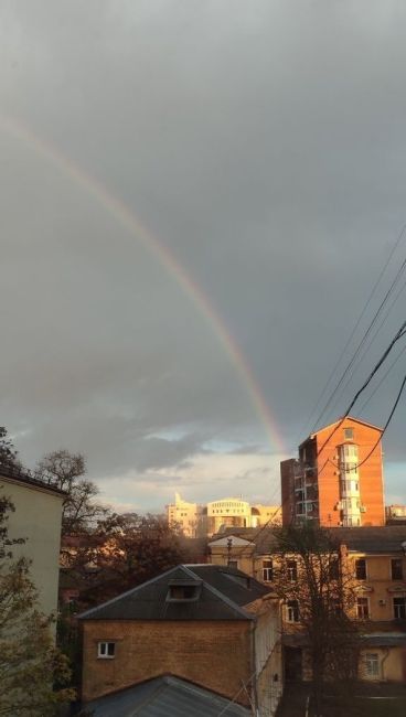 Двойная радуга сегодня над Ростовом..