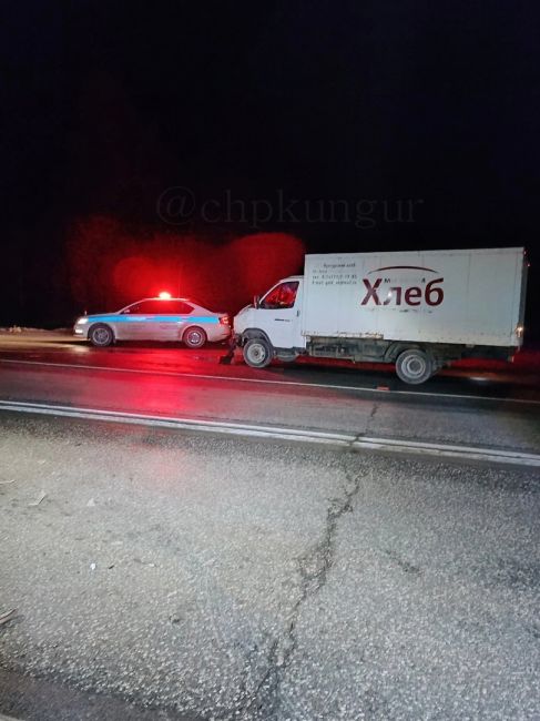 ‼Снова ДТП на трассе Пермь-Екатеринбург.

Сегодня около 4:30 утра возле отворота на п. Семсовхоз, Кунгурского..