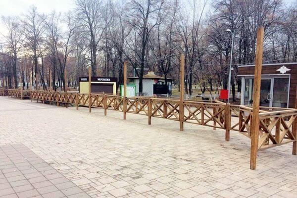 В парке Дружбы Самары начали монтировать каток 

Зимой 2023 – 24 года ледовые площадки появятся в парках,..