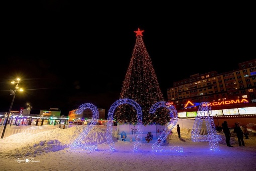 🎄Новая Усмань в ожидании 2024 года

📷Андрей..