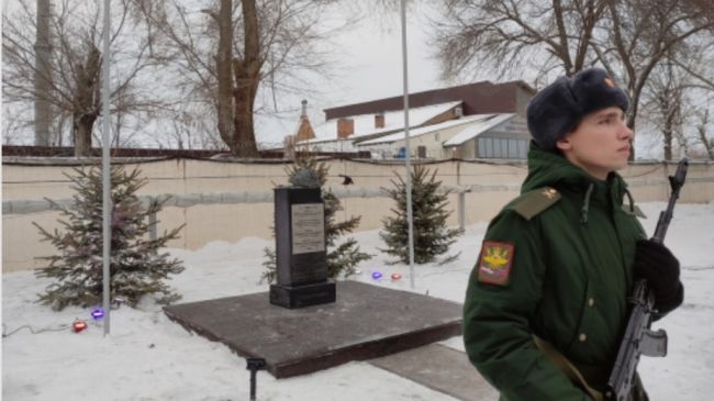 В Самаре открыли новый памятник бойцам специальной военной операции 

Где он установлен?
 
В Самаре появился..