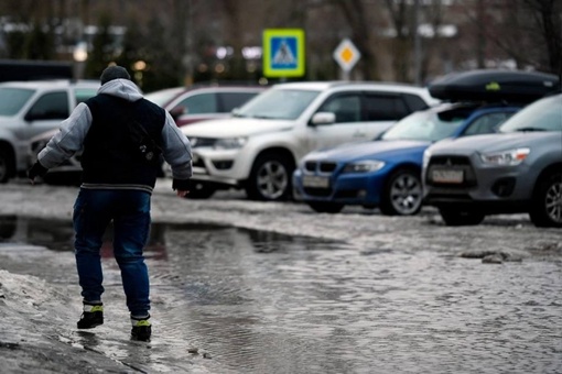 🙃Зима в этом году бросается из крайности в крайность.

В Москве ожидается аномальная оттепель с..